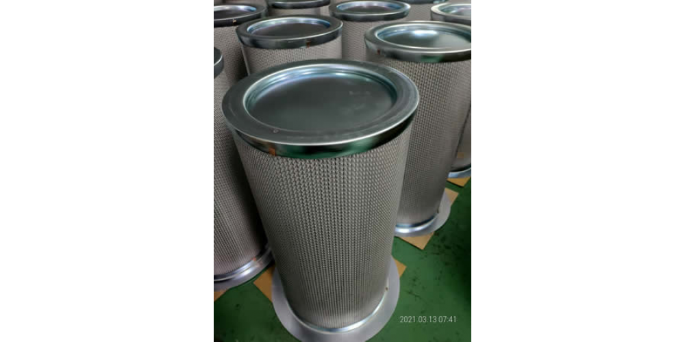 Primary filter for mist and compressed air